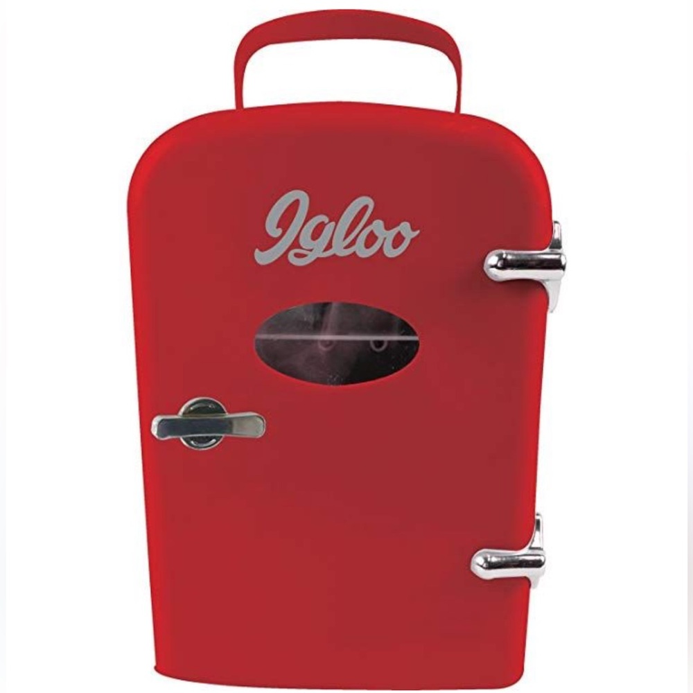 NWOT Igloo Classic Red Mini Fridge Holds 6 Beverages